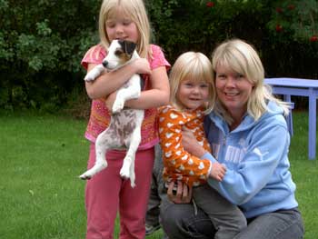 izzie-och-sin-familj-lundqv.jpg